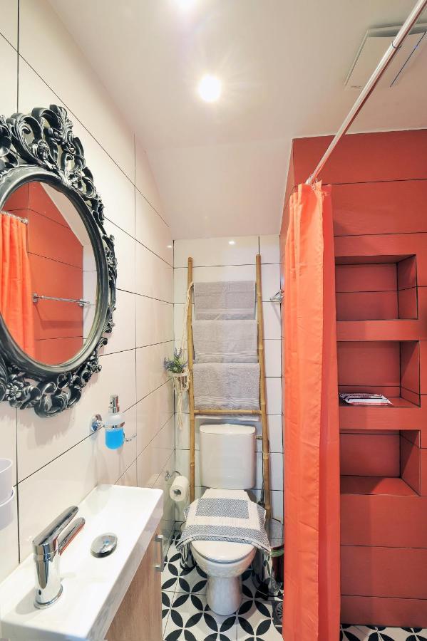 Bella Ciao Guest House Athen Eksteriør billede